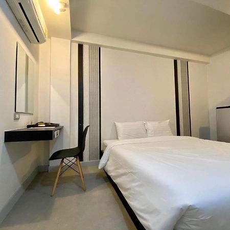 Отель Beam House Patong Экстерьер фото