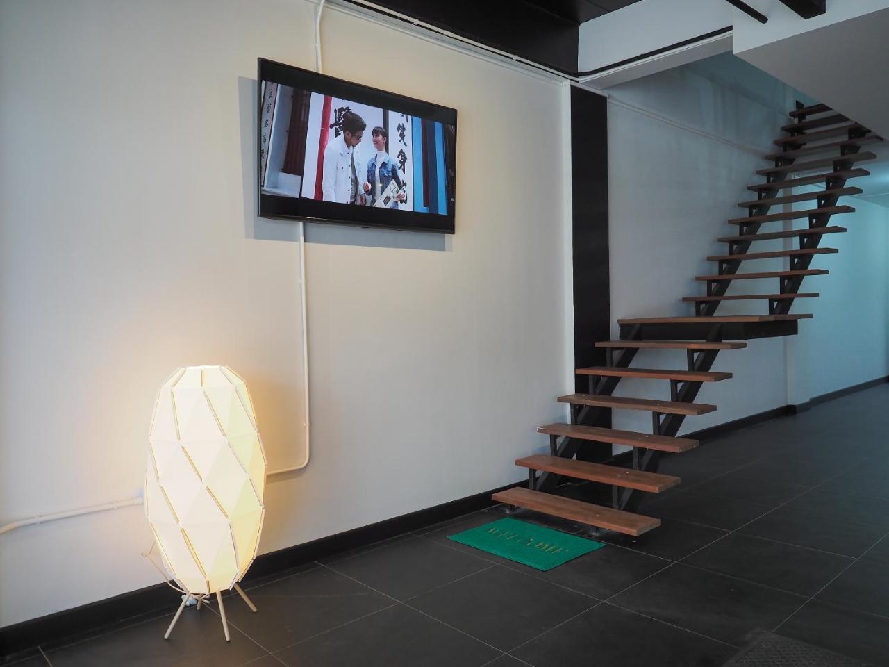 Отель Beam House Patong Экстерьер фото