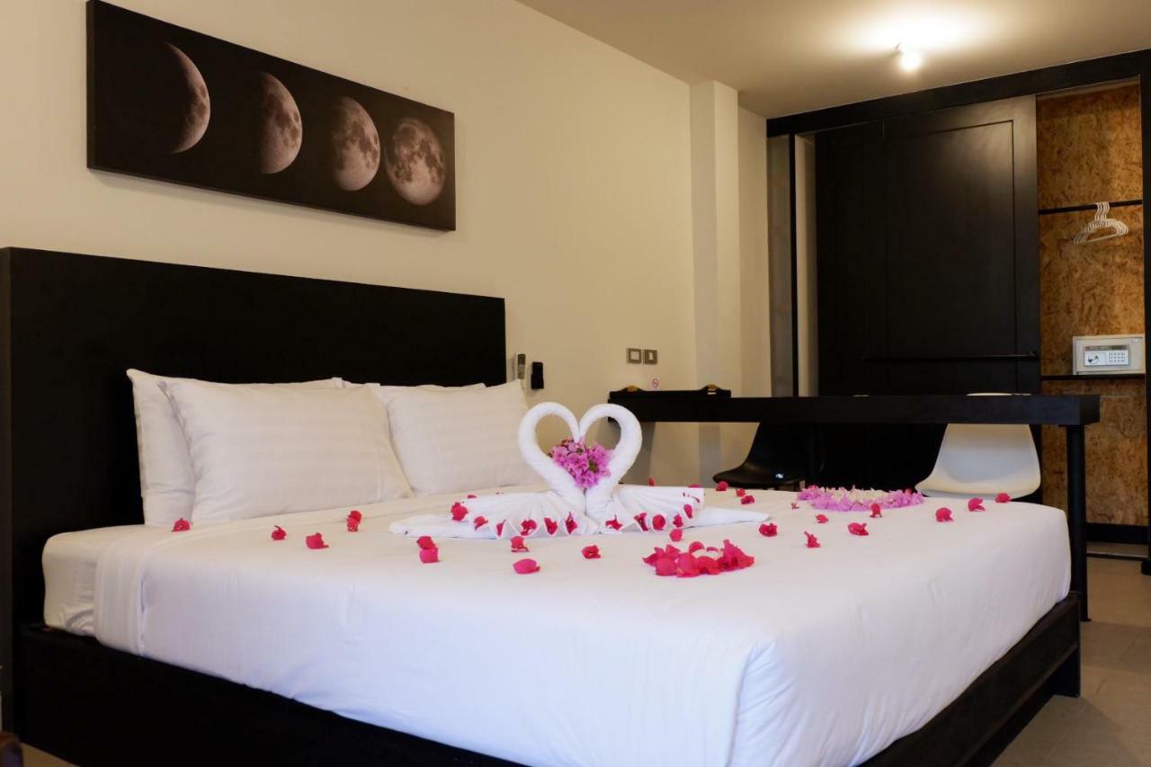 Отель Beam House Patong Экстерьер фото